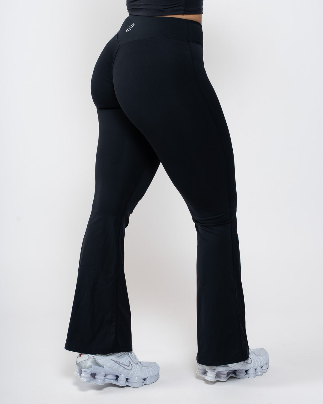 Origin Flow Flared Legging - Black