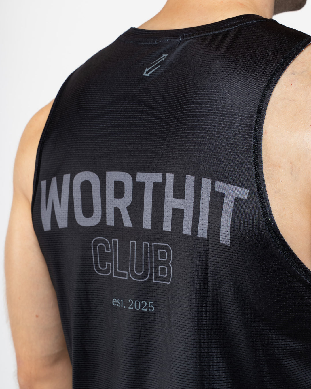 T-SHIRT - PUSHING LIMITS (ZWART/ZWART)