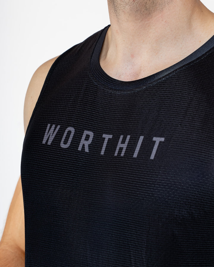 T-SHIRT - PUSHING LIMITS (ZWART/ZWART)