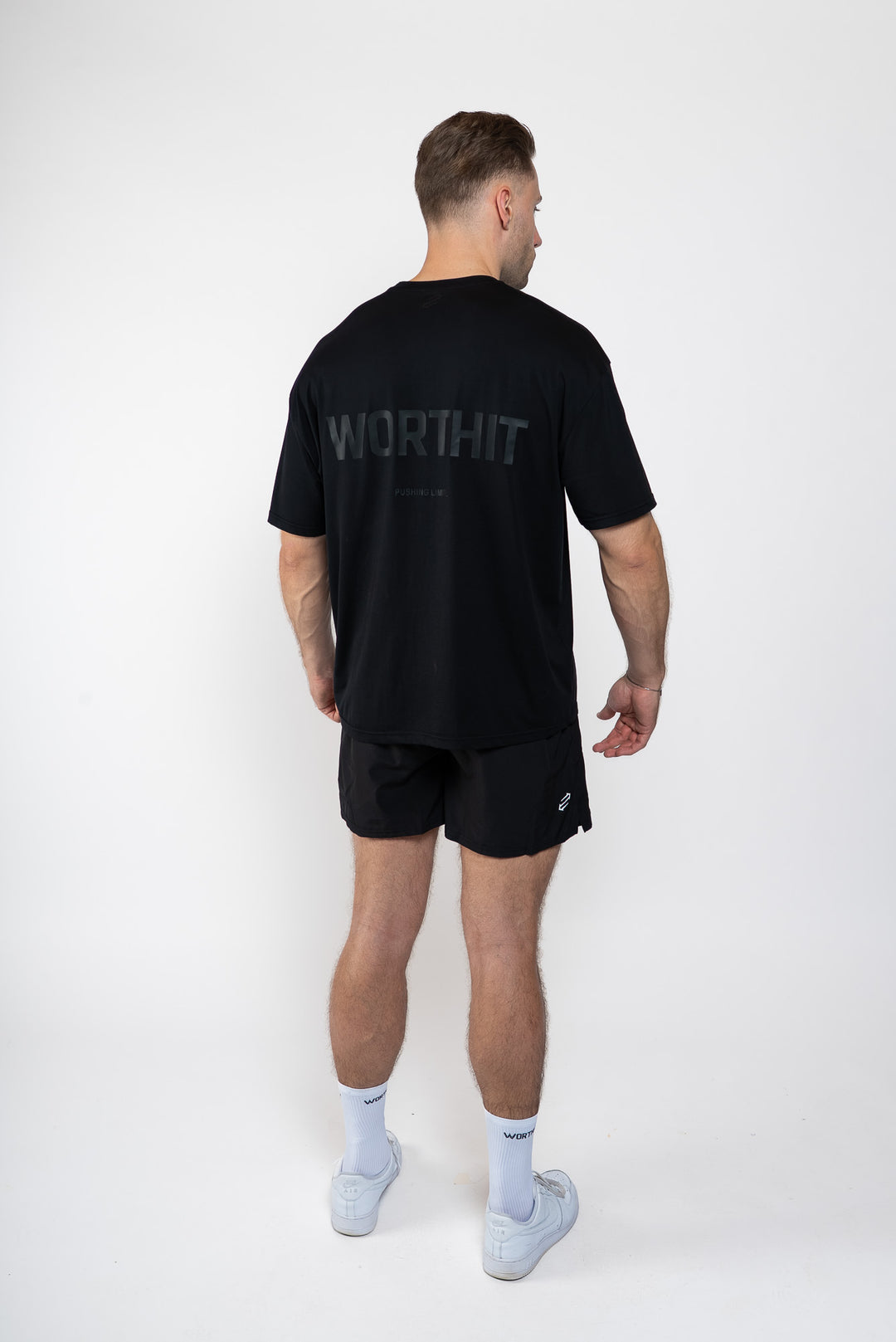 T-SHIRT - PUSHING LIMITS (BLACK/BLACK)