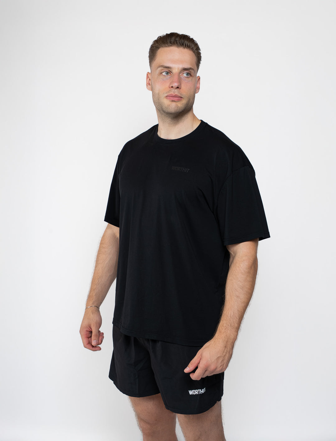 T-SHIRT - PUSHING LIMITS (BLACK/BLACK)