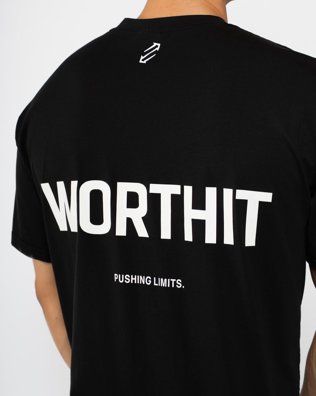 T-SHIRT - PUSHING LIMITS (BLACK/WHITE)