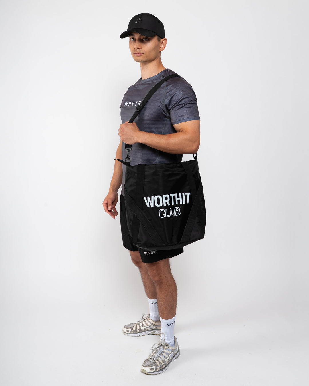 NYLON TOTE BAG - WORTHIT CLUB