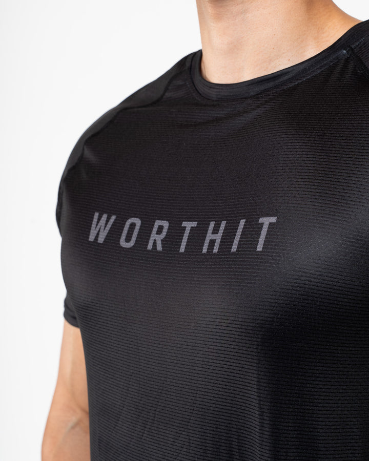 T-SHIRT - PUSHING LIMITS (ZWART/ZWART)