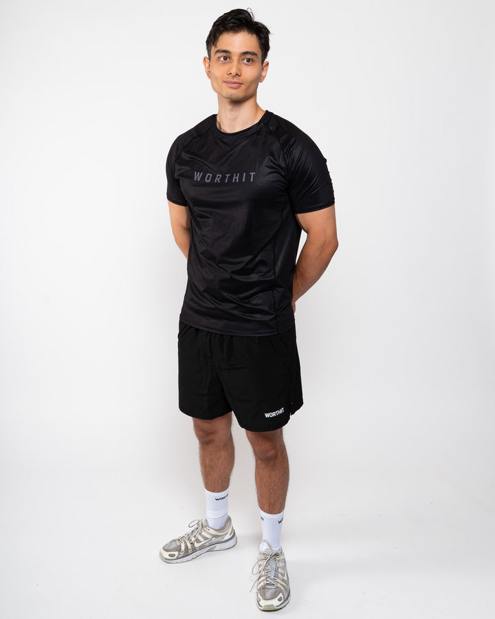 T-SHIRT - PUSHING LIMITS (ZWART/ZWART)