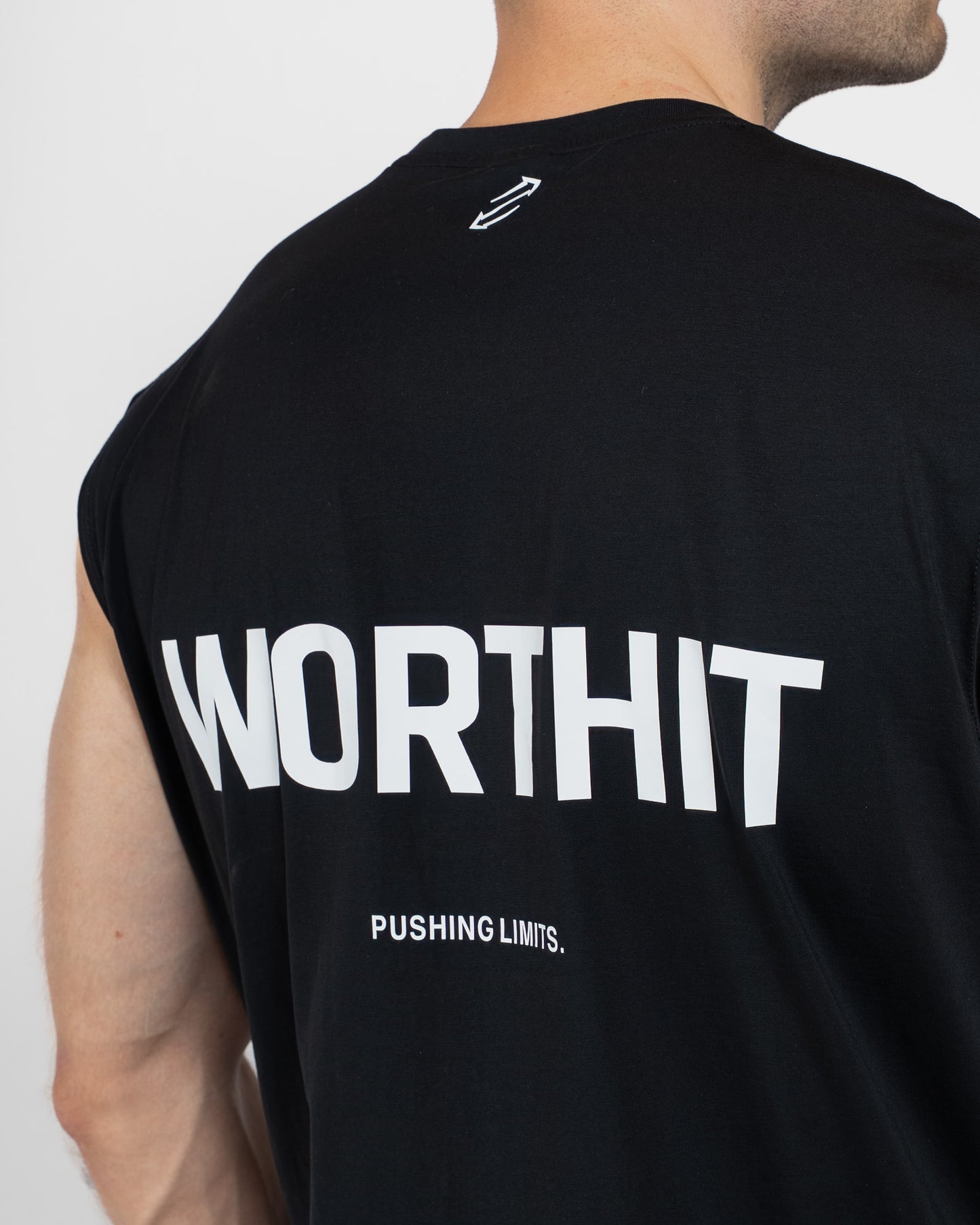 TANKTOP - PUSHING LIMITS (ZWART/WIT)