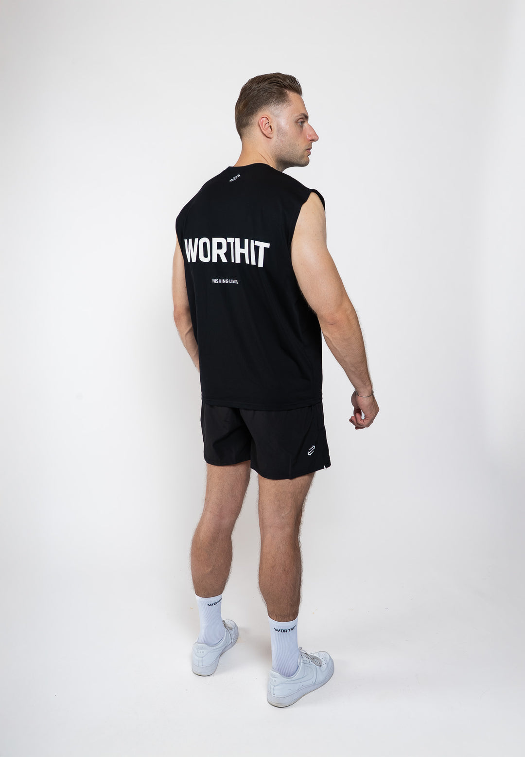 TANK - PUSHING LIMITS (BLACK/WHITE)